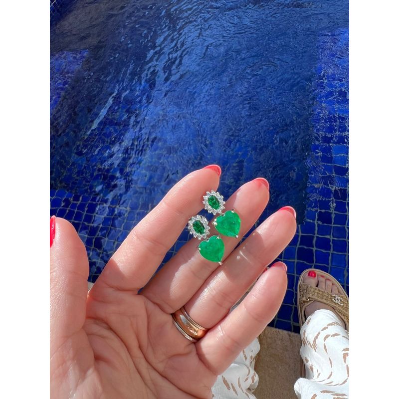 Brinco Verde Esmeralda em Ródio Branco