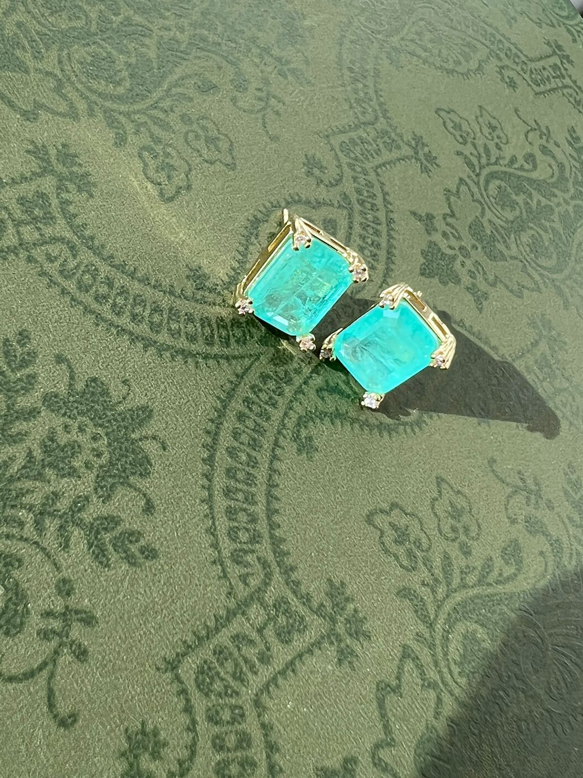 Brinco Quadrado com Zircônia Cristal e Fusion Esmeralda Colombiana em Banho de Ouro