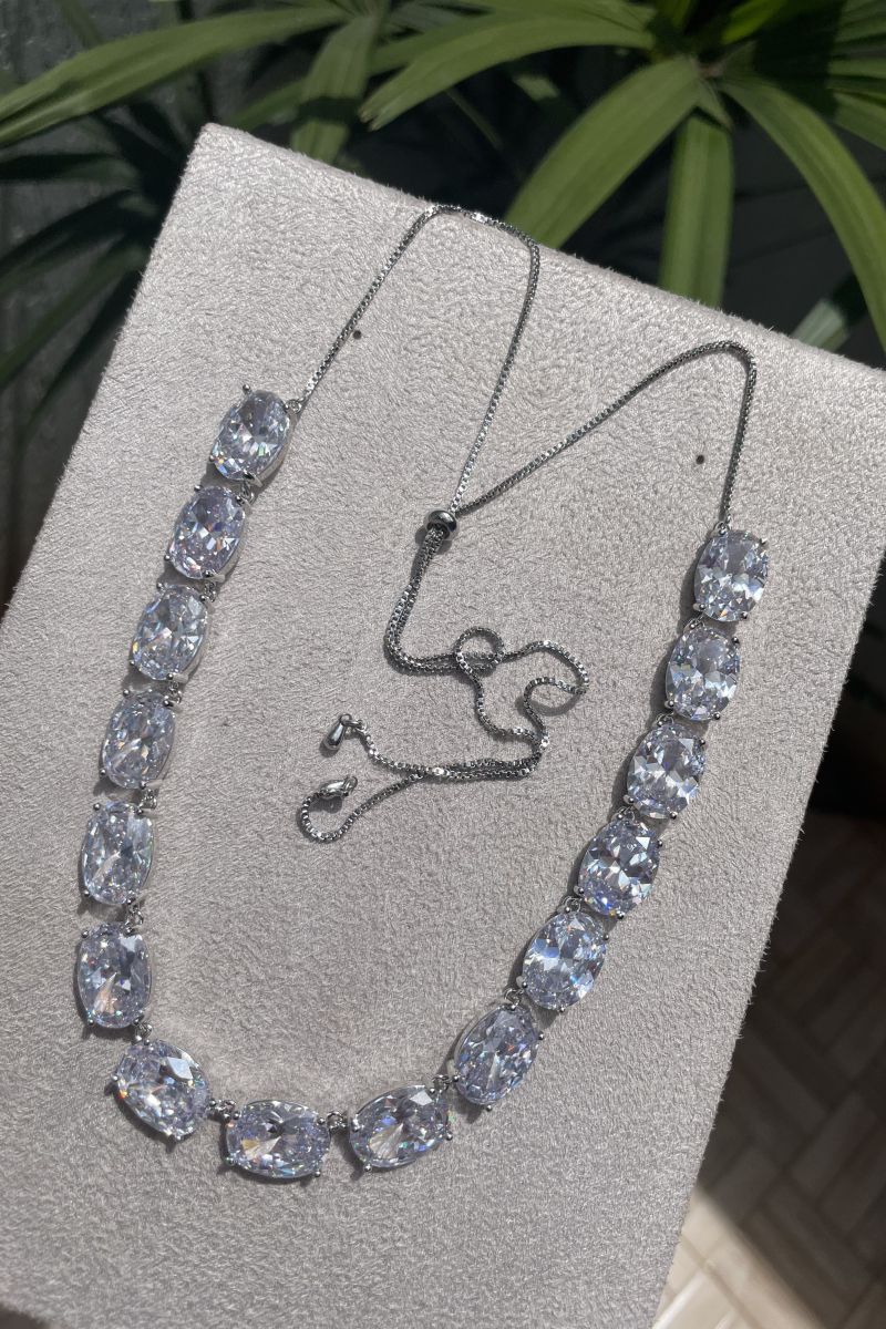 Choker com Zircônia Cristal em Banho Ródio Branco