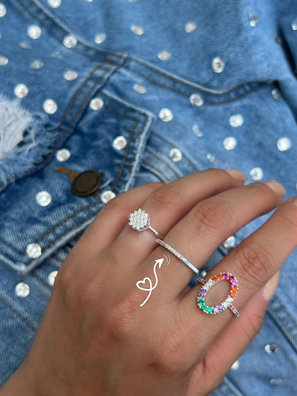 Anel com Filete com Zircônia Cristal em Banho de Prata