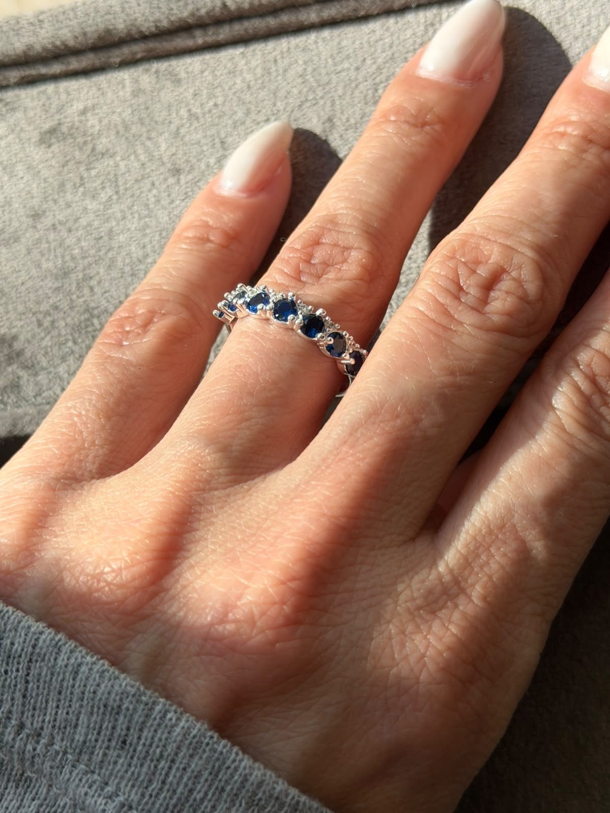 Anel Aparador com Zircônia Azul em Prata 950