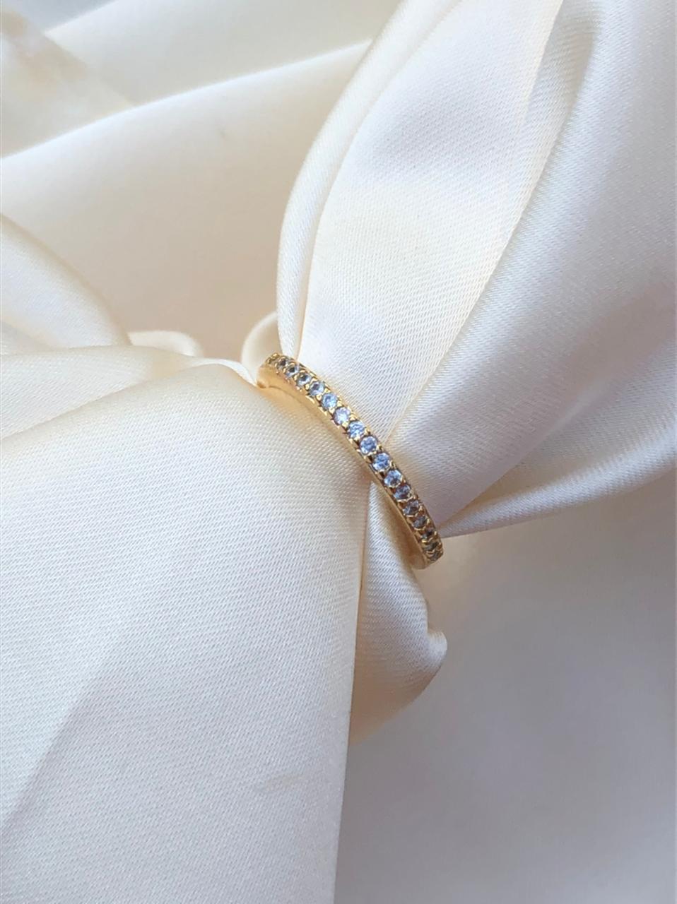 Anel Aparador de Aliança Fino em Banho de Ouro