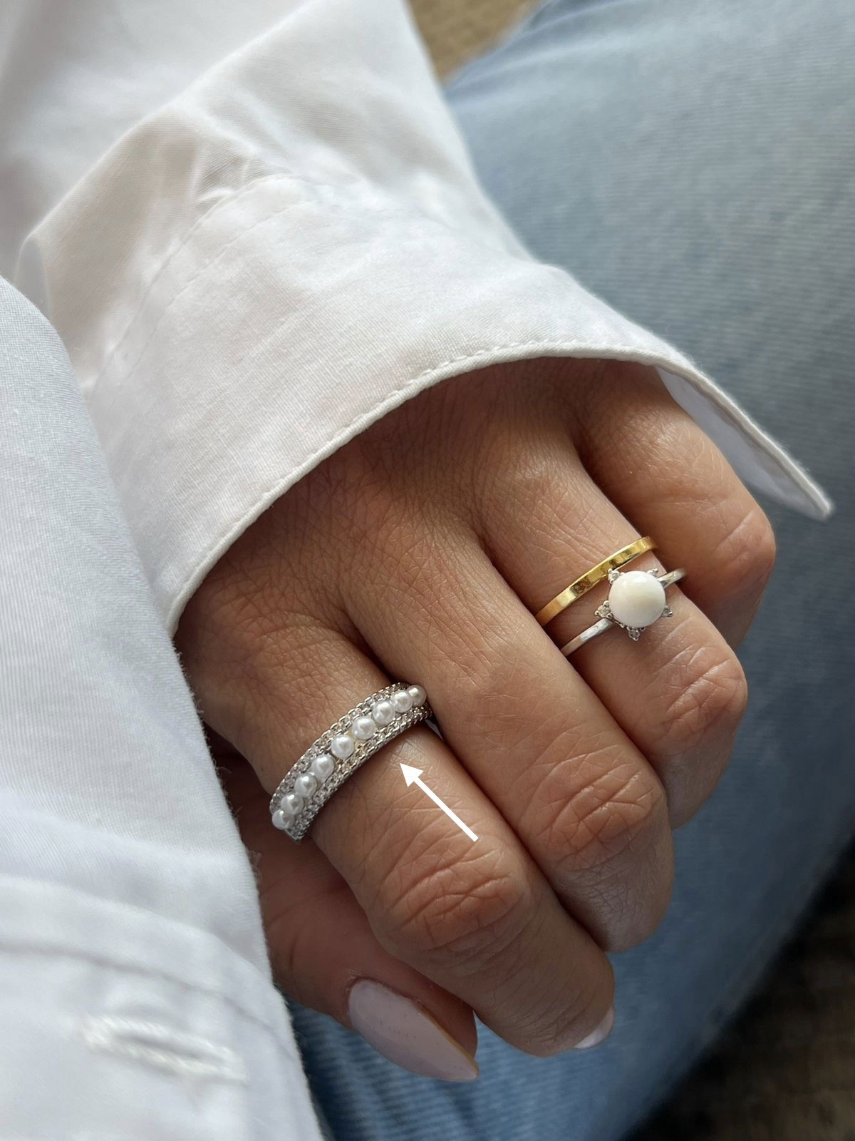 Anel Regulável com Pérola e Zircônia em Banho de Ródio Branco