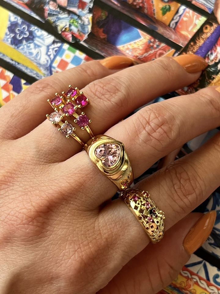 Anel com Zircônia Degrede de Rosas em Banho de Ouro