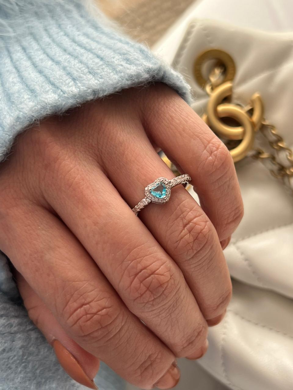 Anel Coração com Zircônia Cristal e Água-marinha em Banho de Ródio Branco