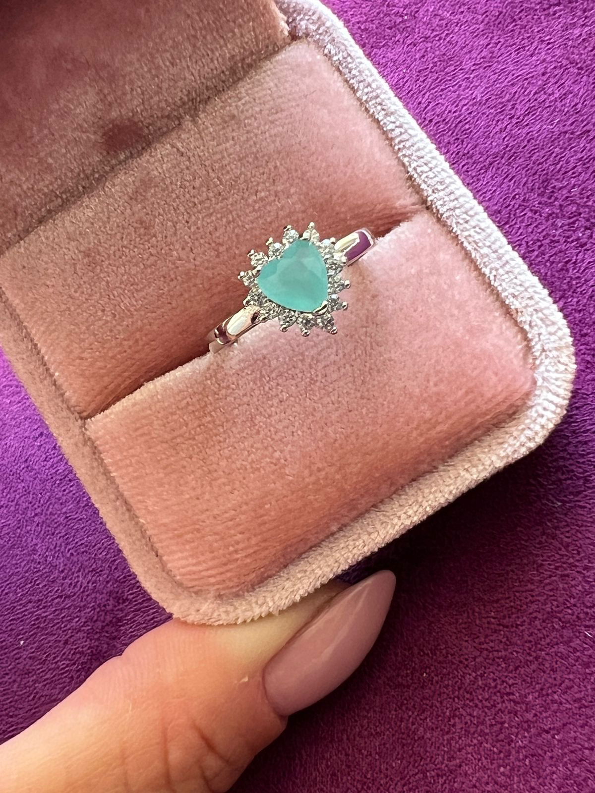 Anel Coração com Zircônia Cristal e Leitosa em Banho de Ródio Branco