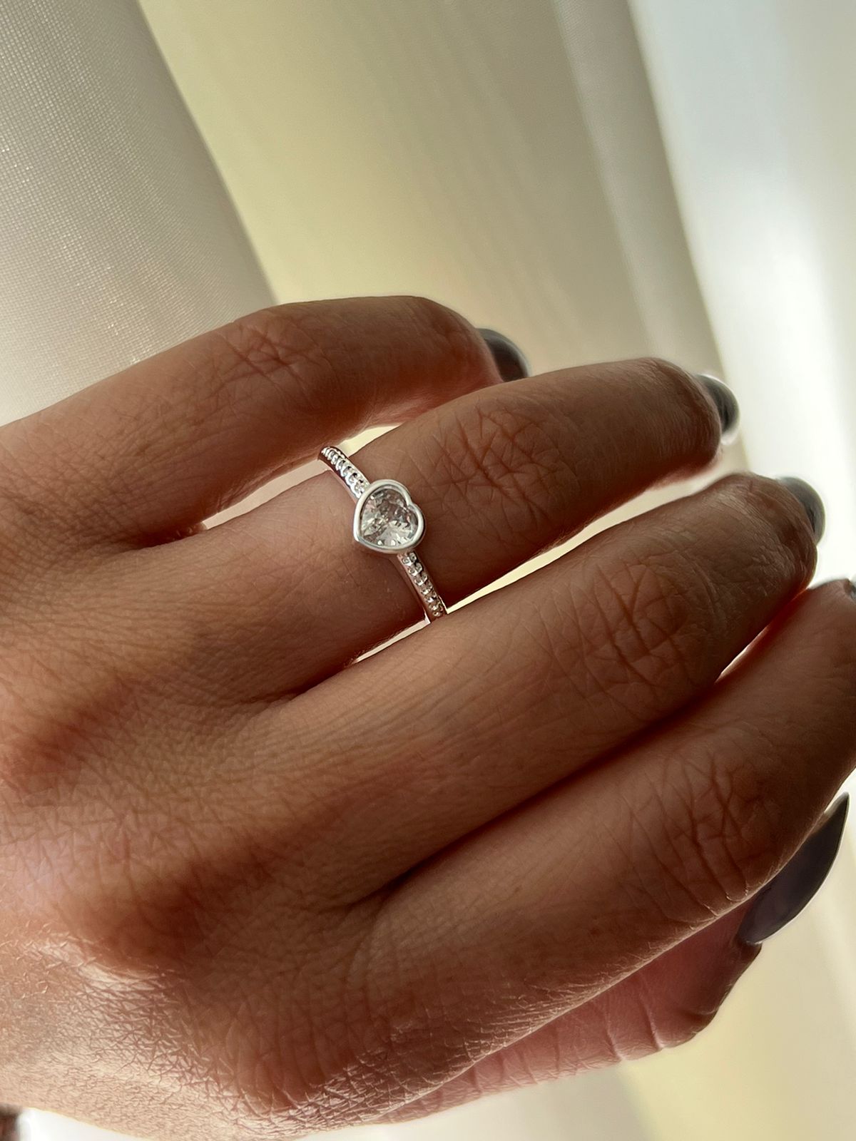 Anel Coração com Zircônia Prata 950