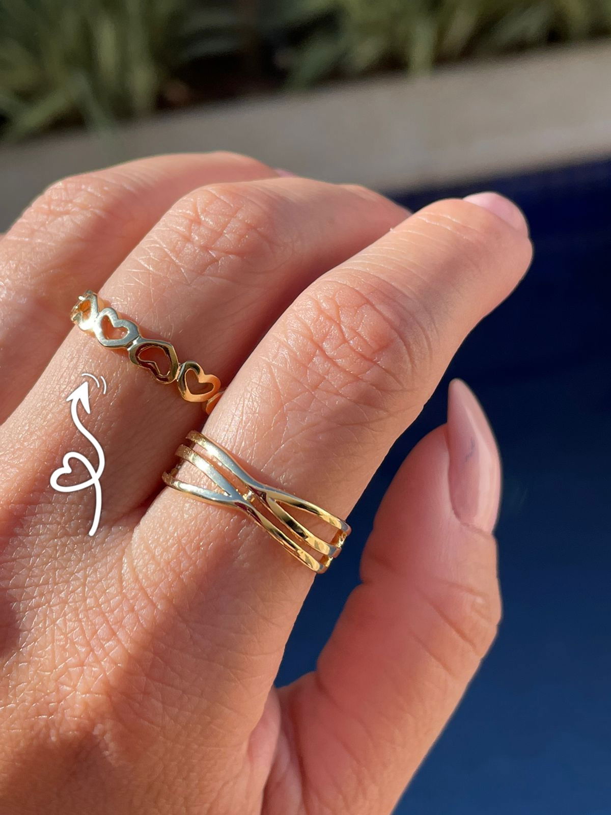 Anel Corações Vazados em Banho de Ouro