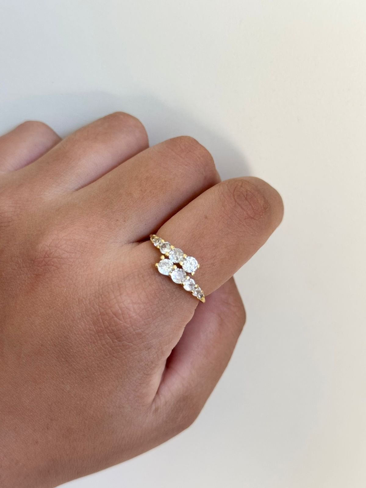 Anel Degrade com Zircônia Cristal em Banho de Ouro