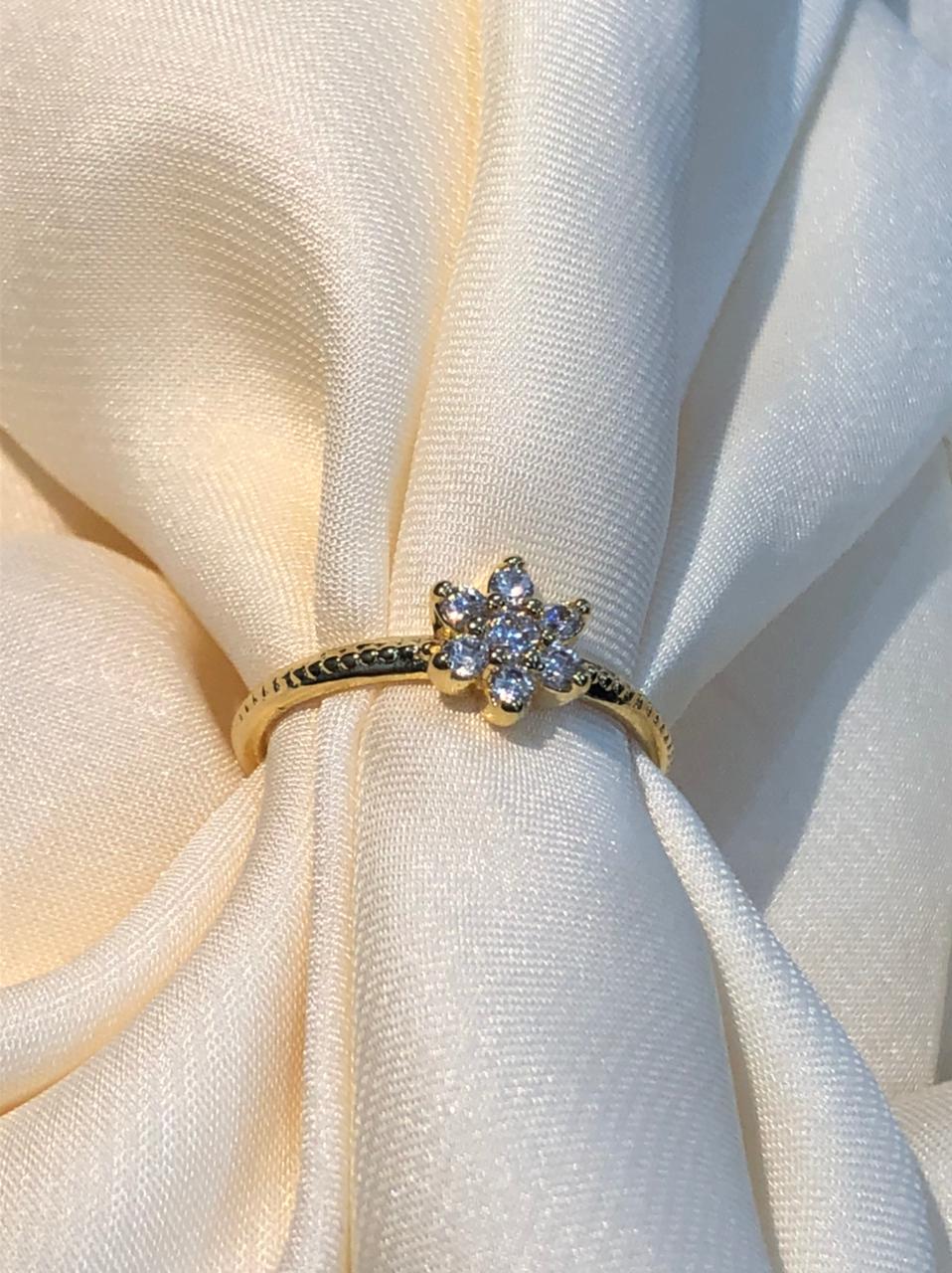 Anel Flor Inspired em Banho de Ouro