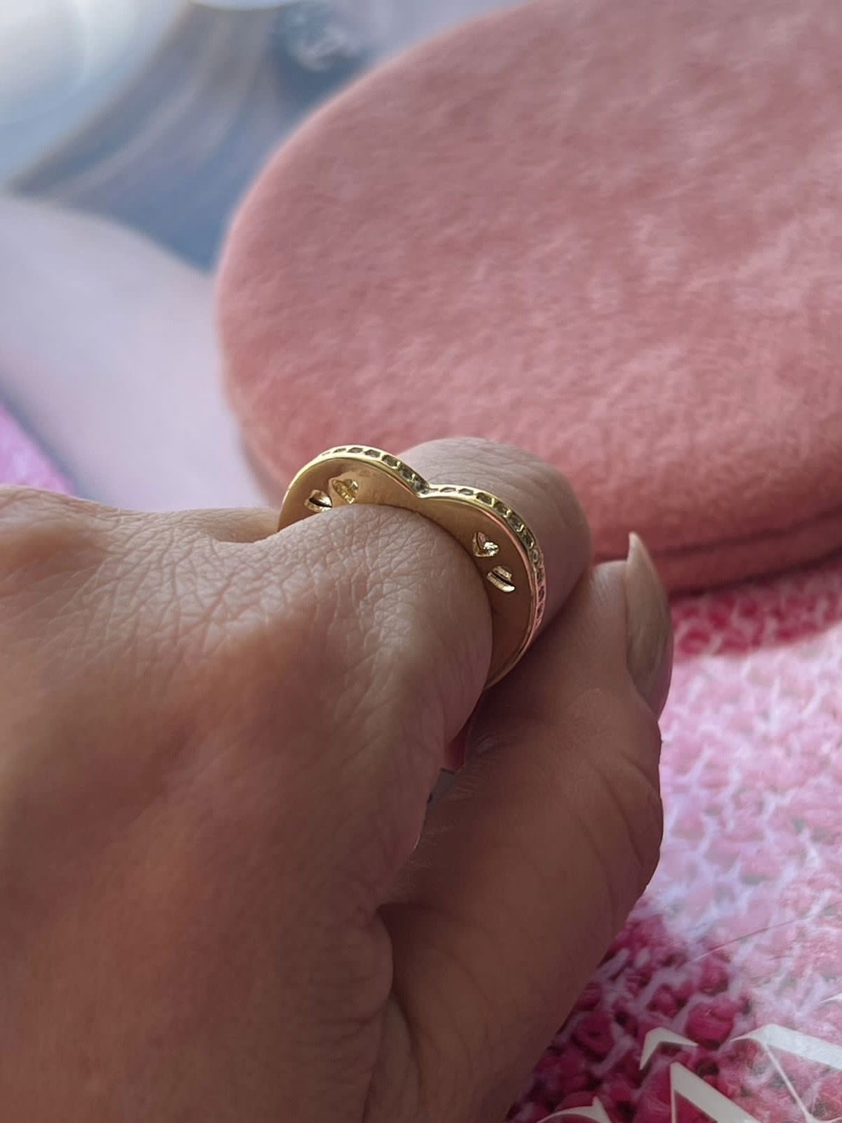 Anel Formato de Coração com Zircônia em Banho de Ouro