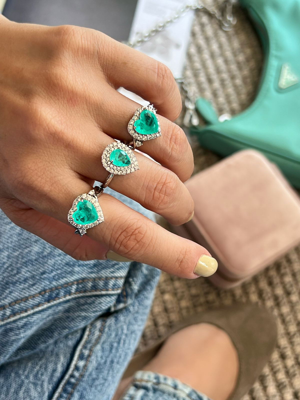 Anel Gota Fusion Esmeralda Colombiana com Zircônia Cristal em Banho de Ródio Branco