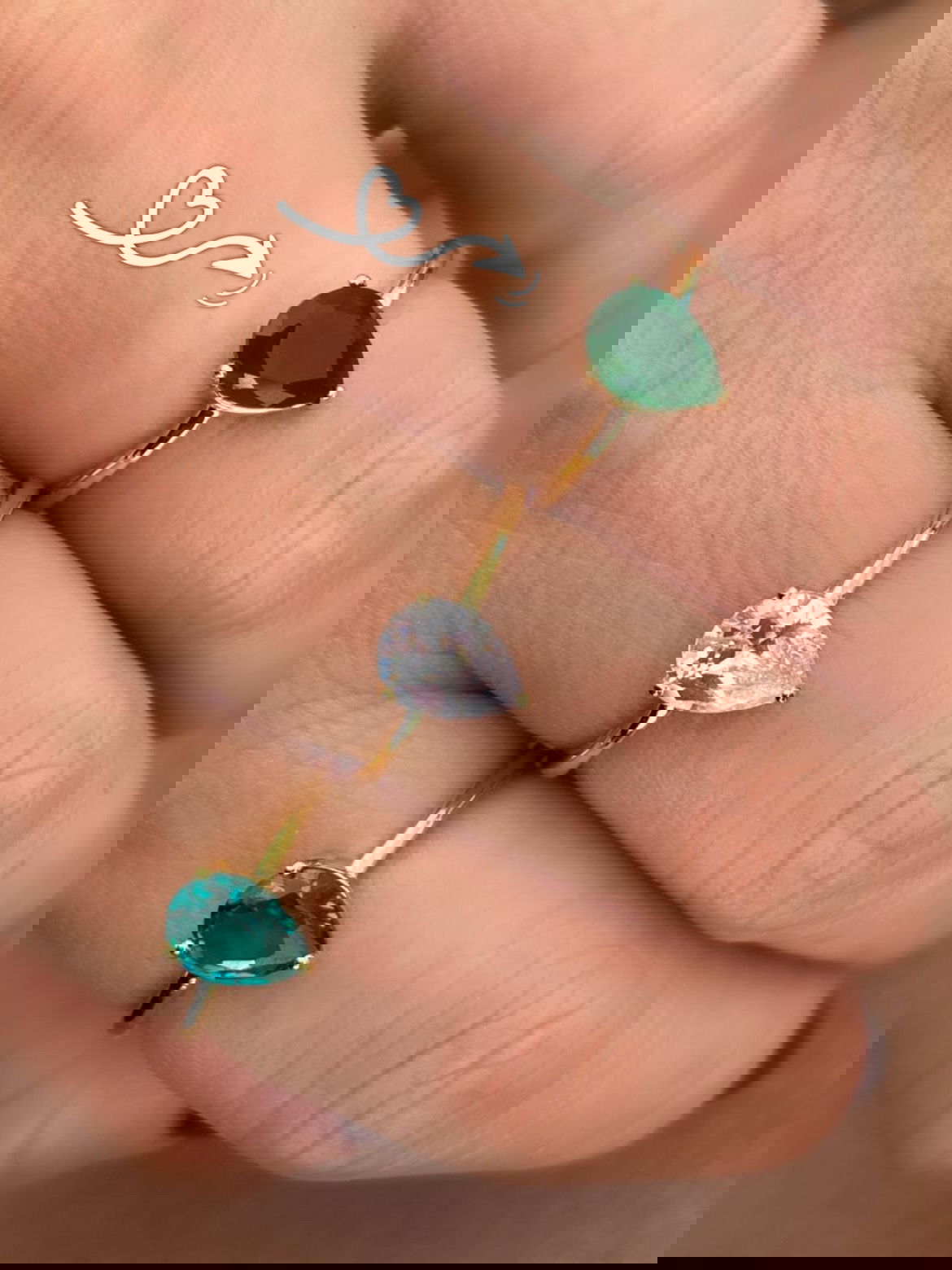 Anel Gota Verde Esmeralda em Banho de Ouro