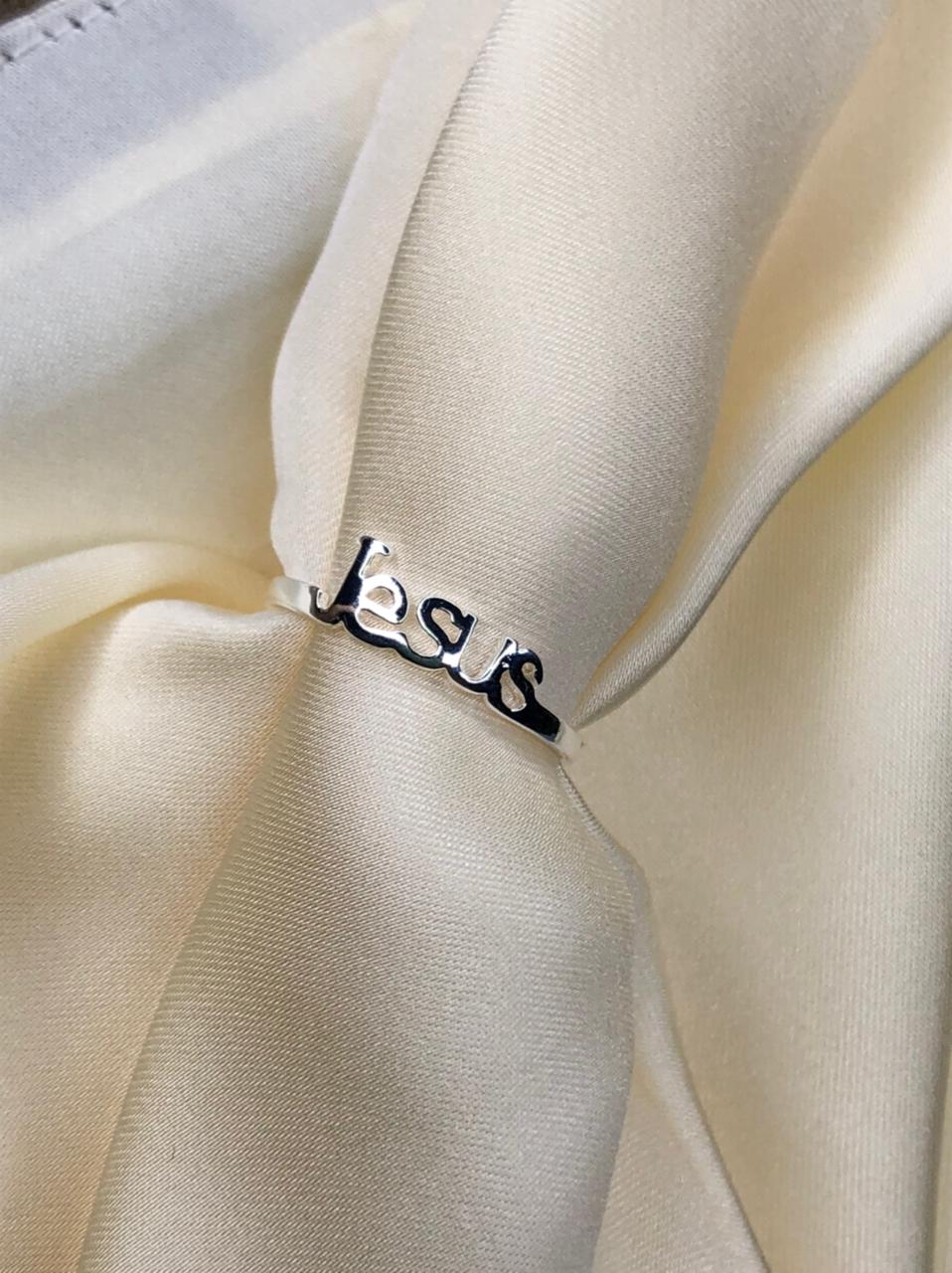 Anel Jesus em Banho de Prata