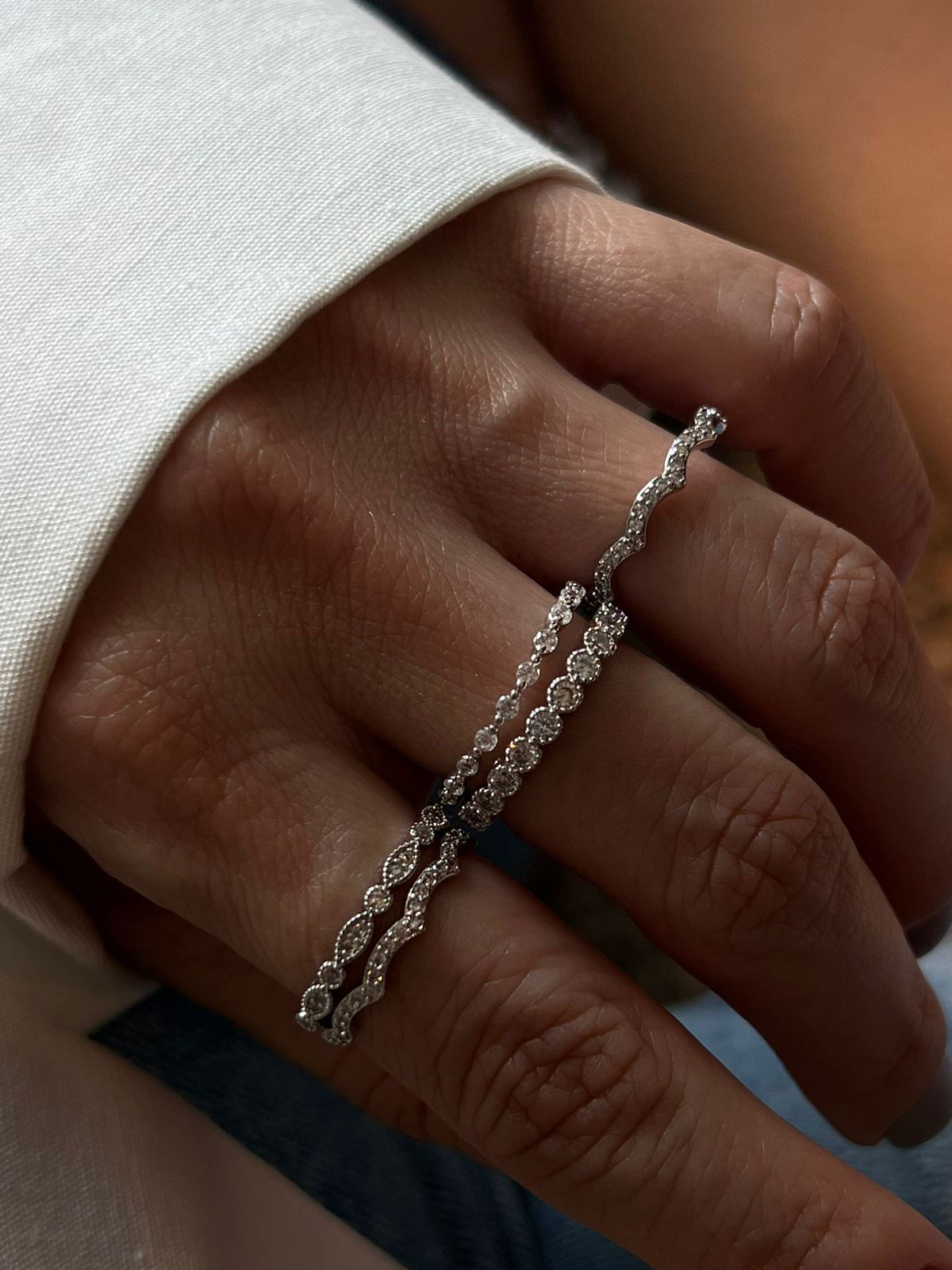 Anel Kit com 5 Aparador com Zircônia Cristal em Banho de Ródio Branco