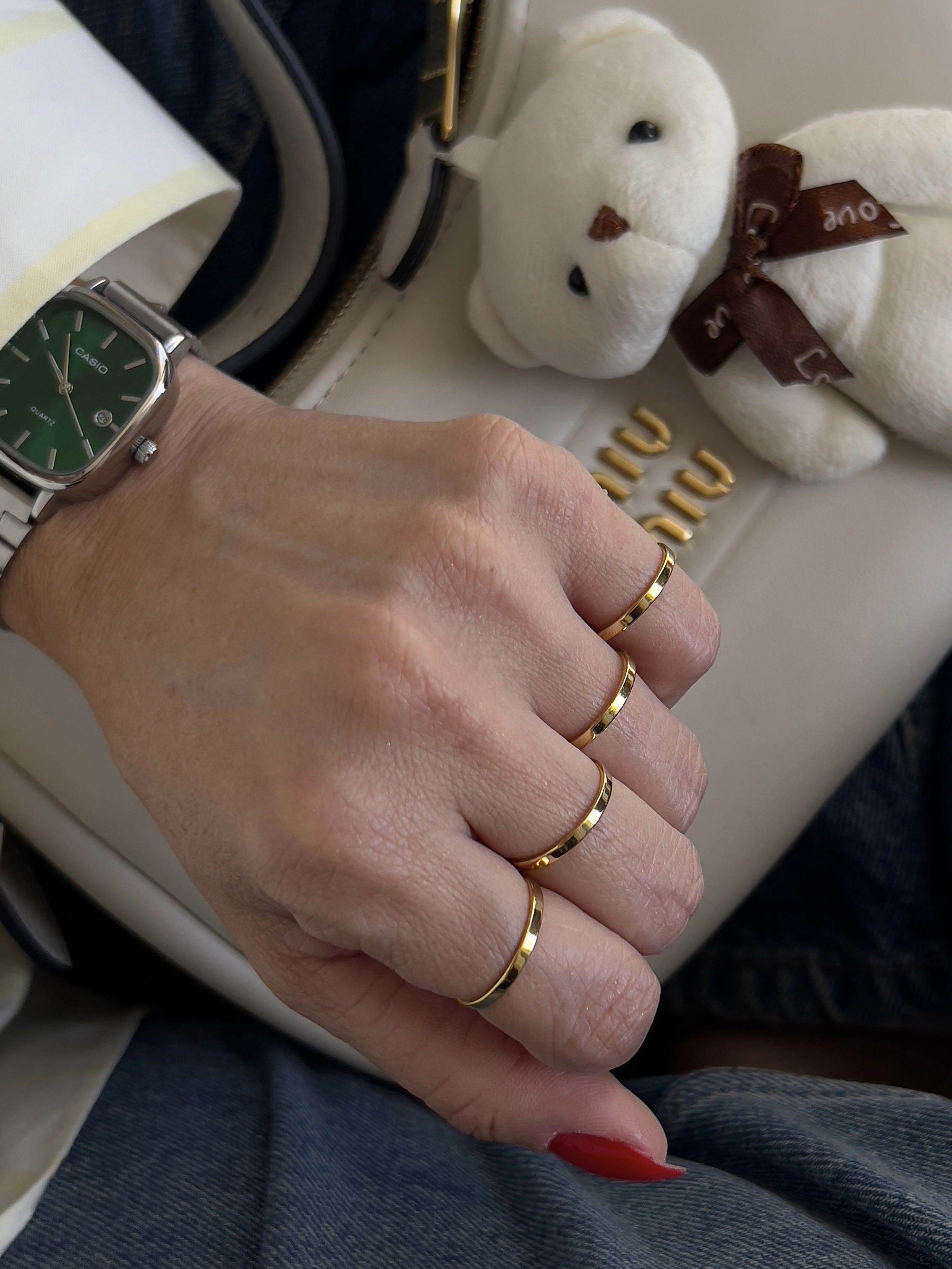 Anel Liso em Banho de Ouro