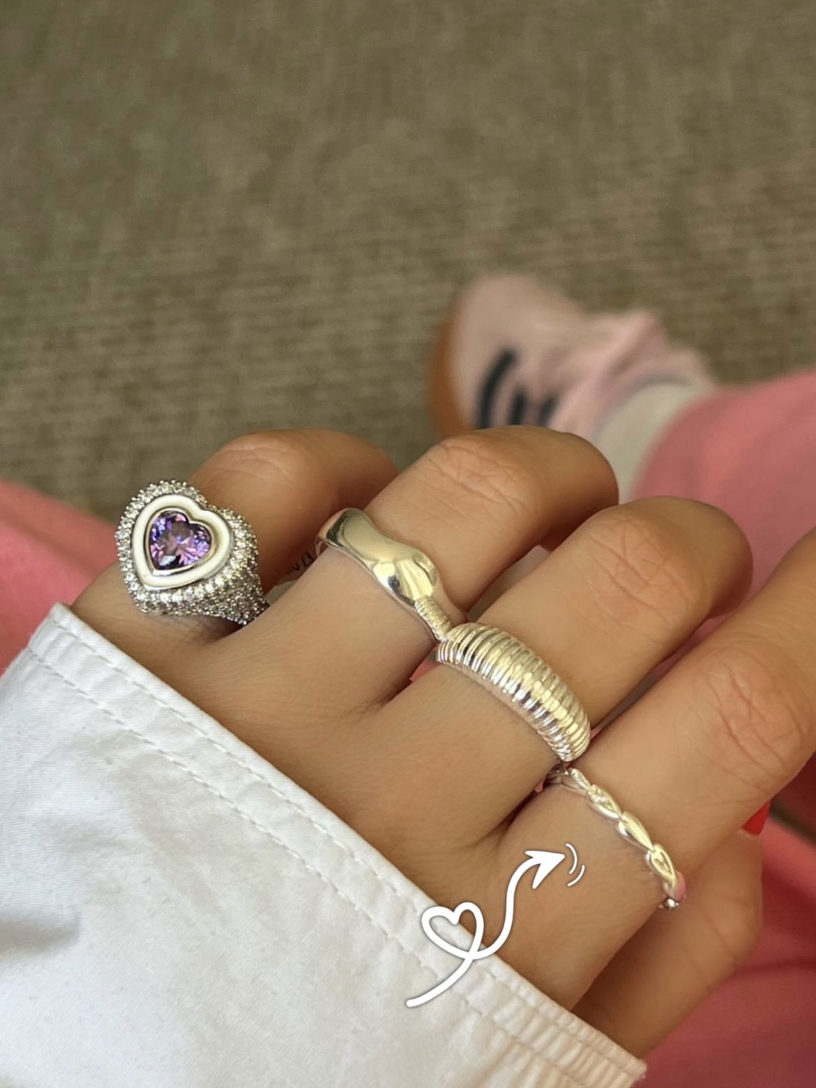 Anel Mini Corações em Banho de Prata