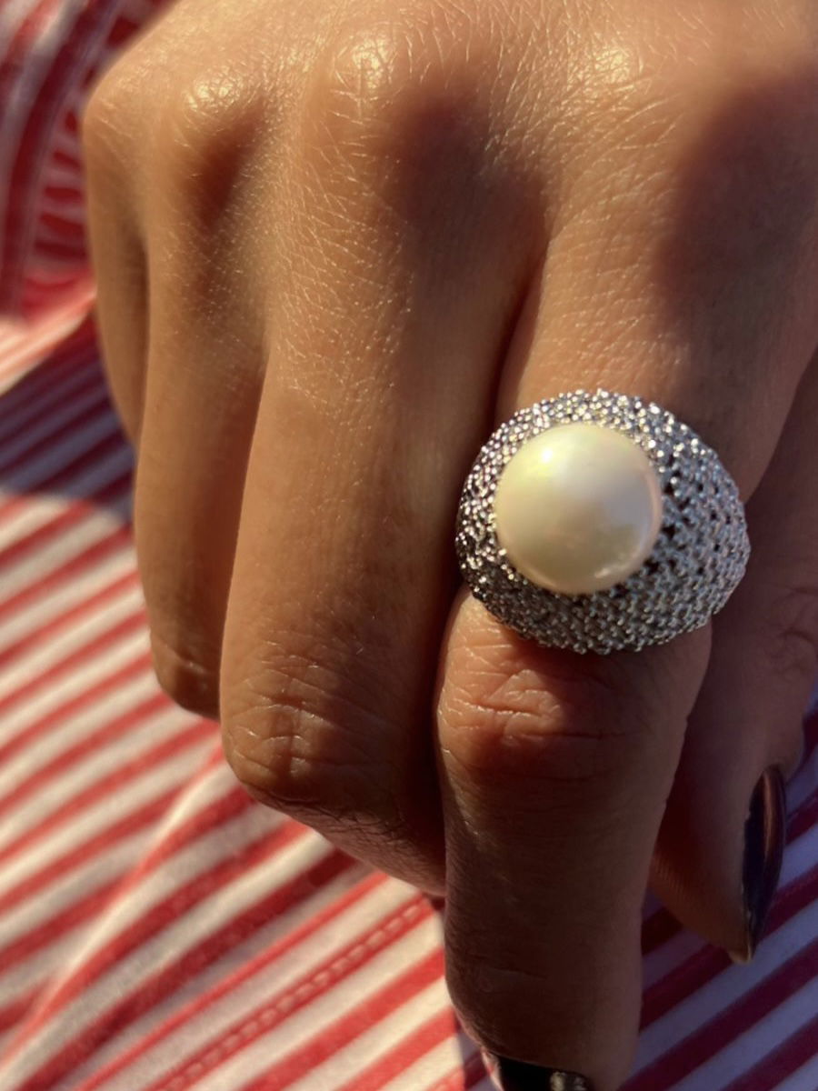 Anel Pérola com Mini Florzinhas em Banho de Ródio Branco