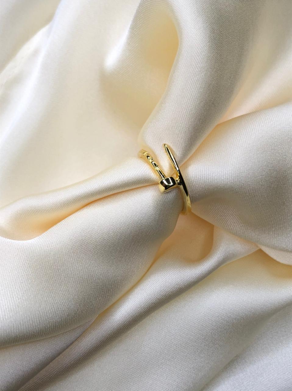 Anel Prego Inspired em Banho de Ouro