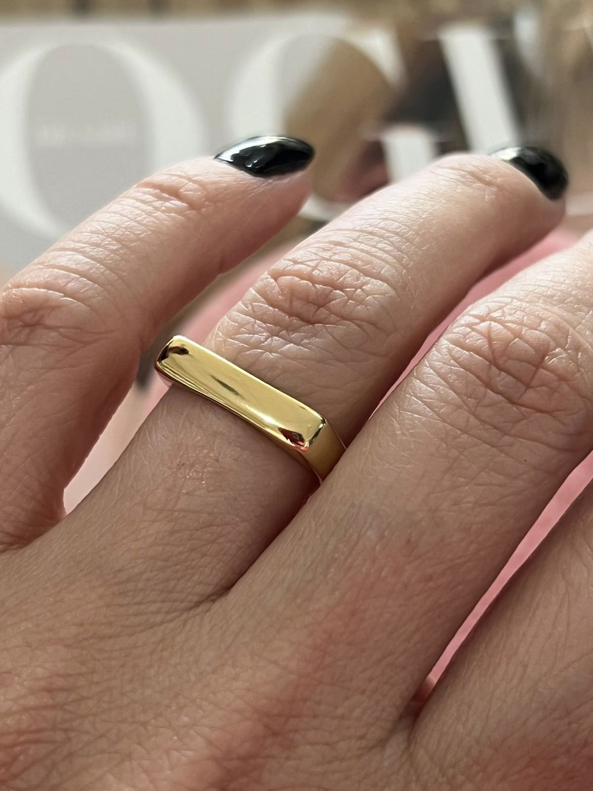 Anel Quadrado Grosso em Banho de Ouro