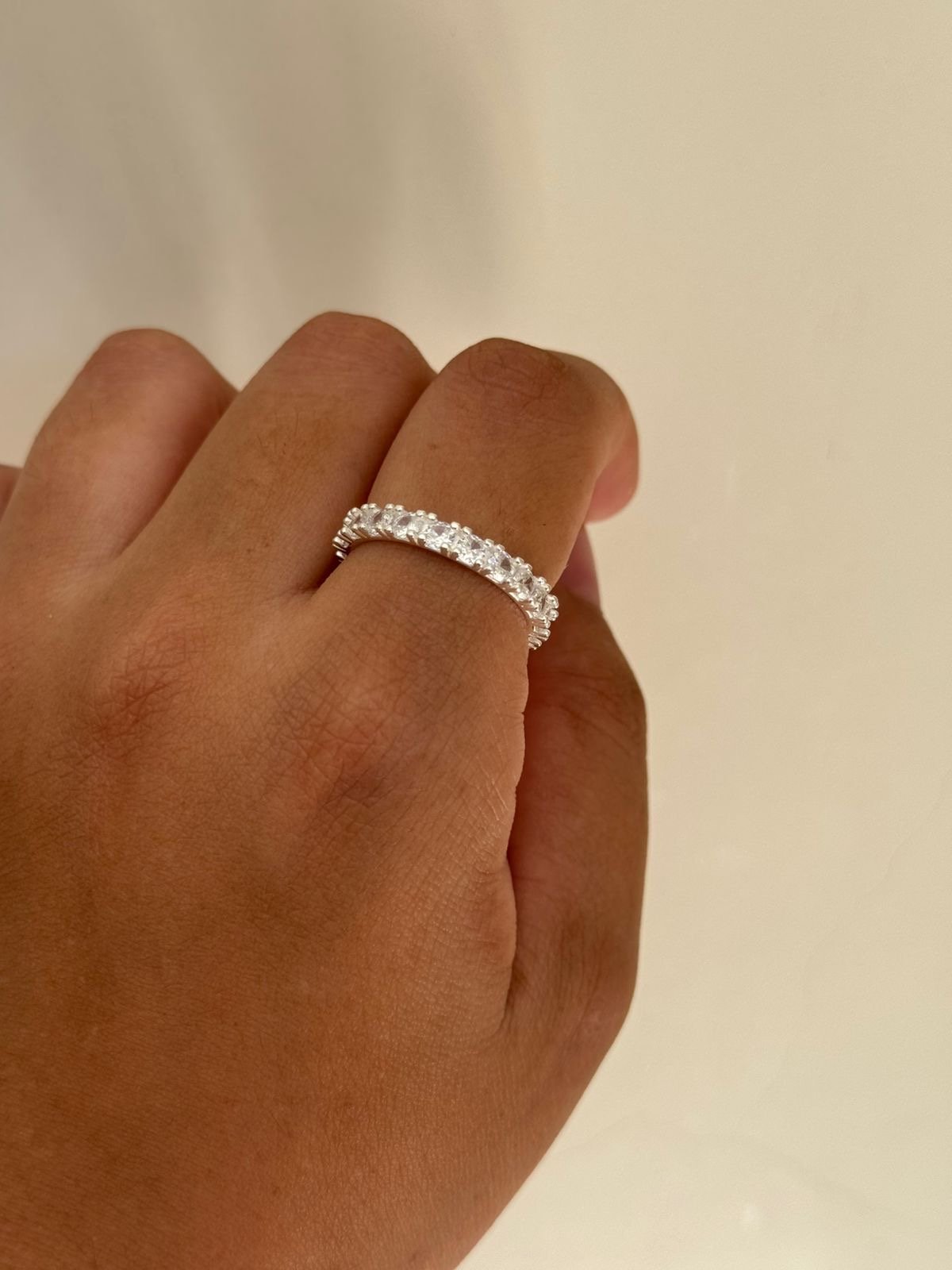 Anel Roliço com Zircônia 3mm em Prata 950