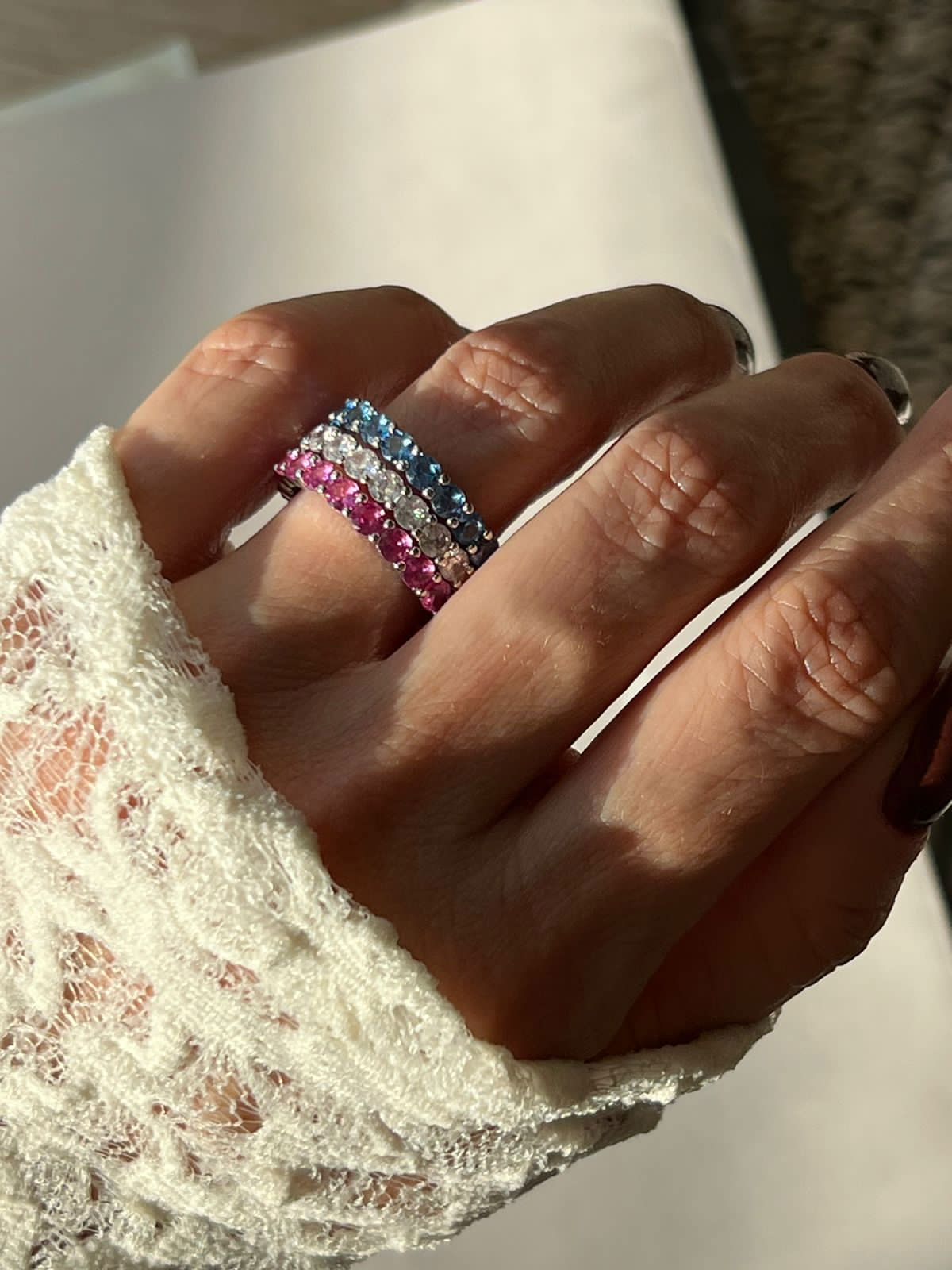 Anel Roliço com Zircônia Cristal em Banho de Ródio Branco