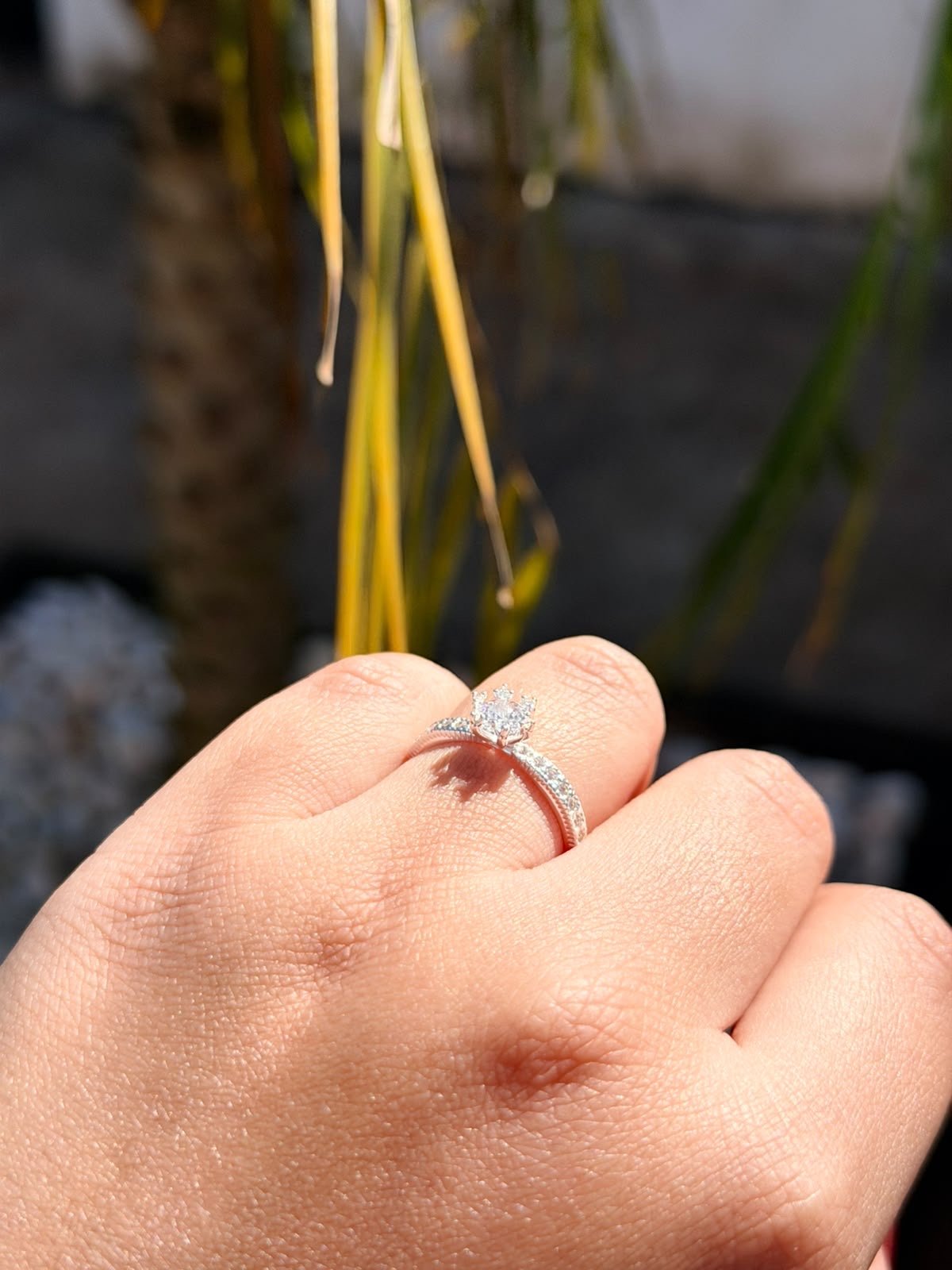 Anel Solitário com Zircônia Cristal em Prata 950