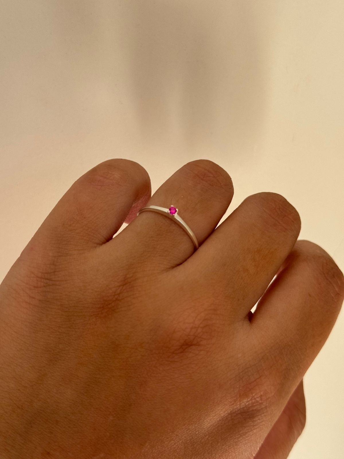 Anel Solitário Fino Pink em Prata 950