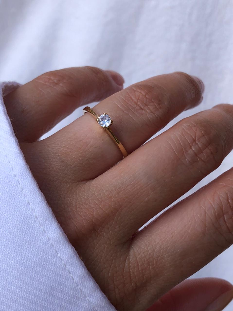 Anel Solitário Grossinho em Banho de Ouro