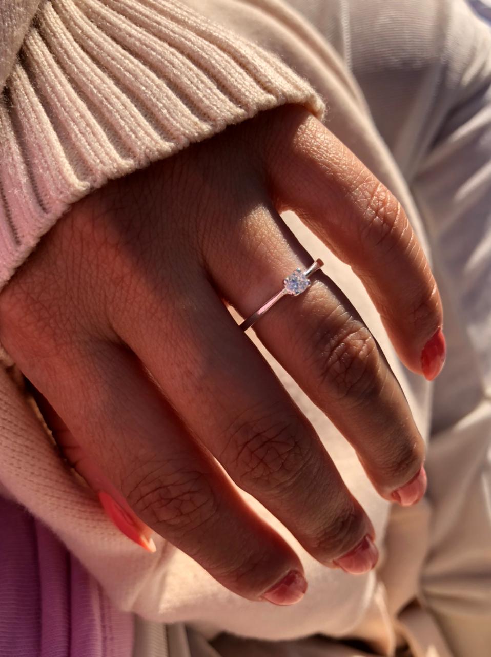 Anel Solitário mais Grossinho em Banho de Prata