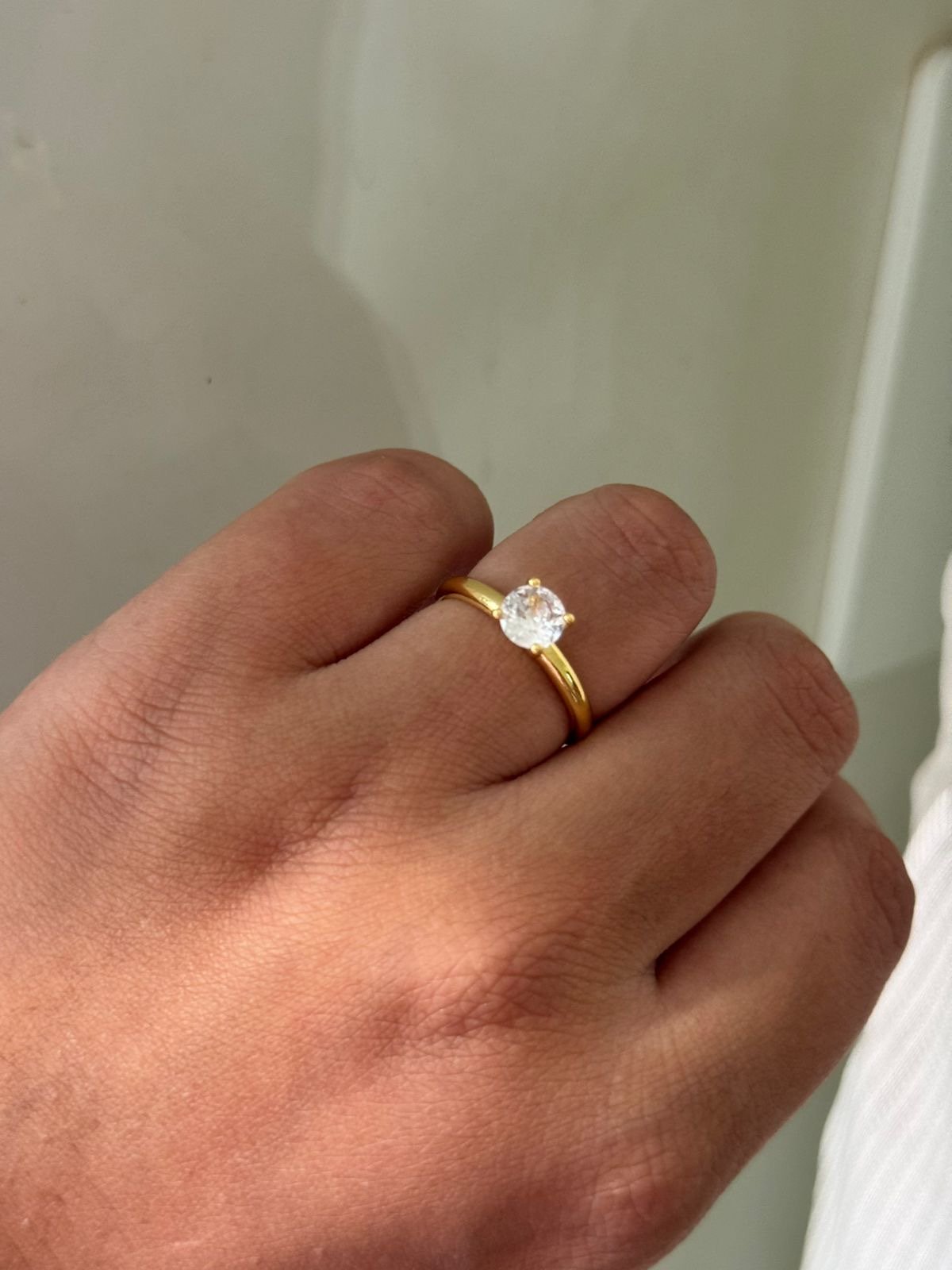 Anel Solitário Zircônia 6mm em Banho de Ouro