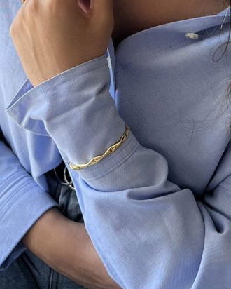 Bracelete com Detalhes em Banho de Ouro