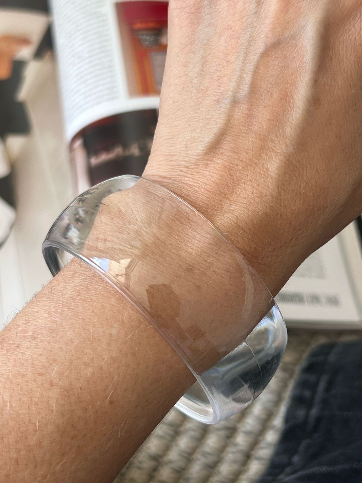 Bracelete Grosso Acrílico Transparente (Colocar a Mão)