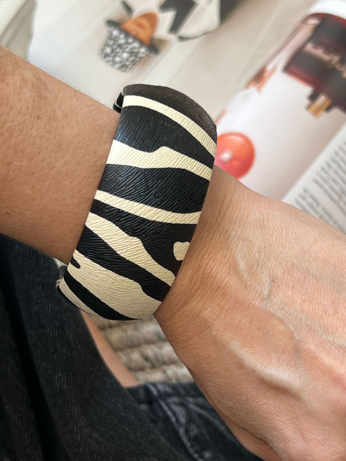Bracelete Grosso Zebra (Colocar a Mão)