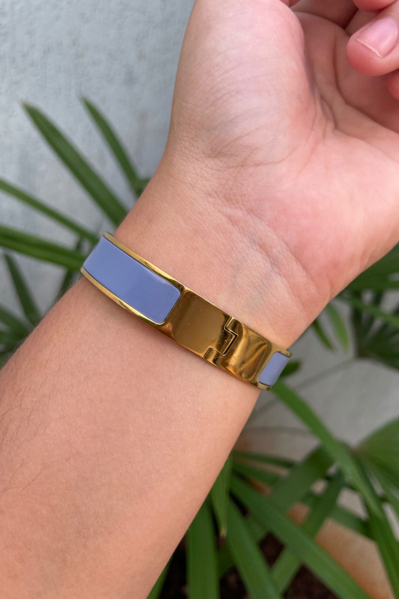 Bracelete Inspired em Banho de Ouro