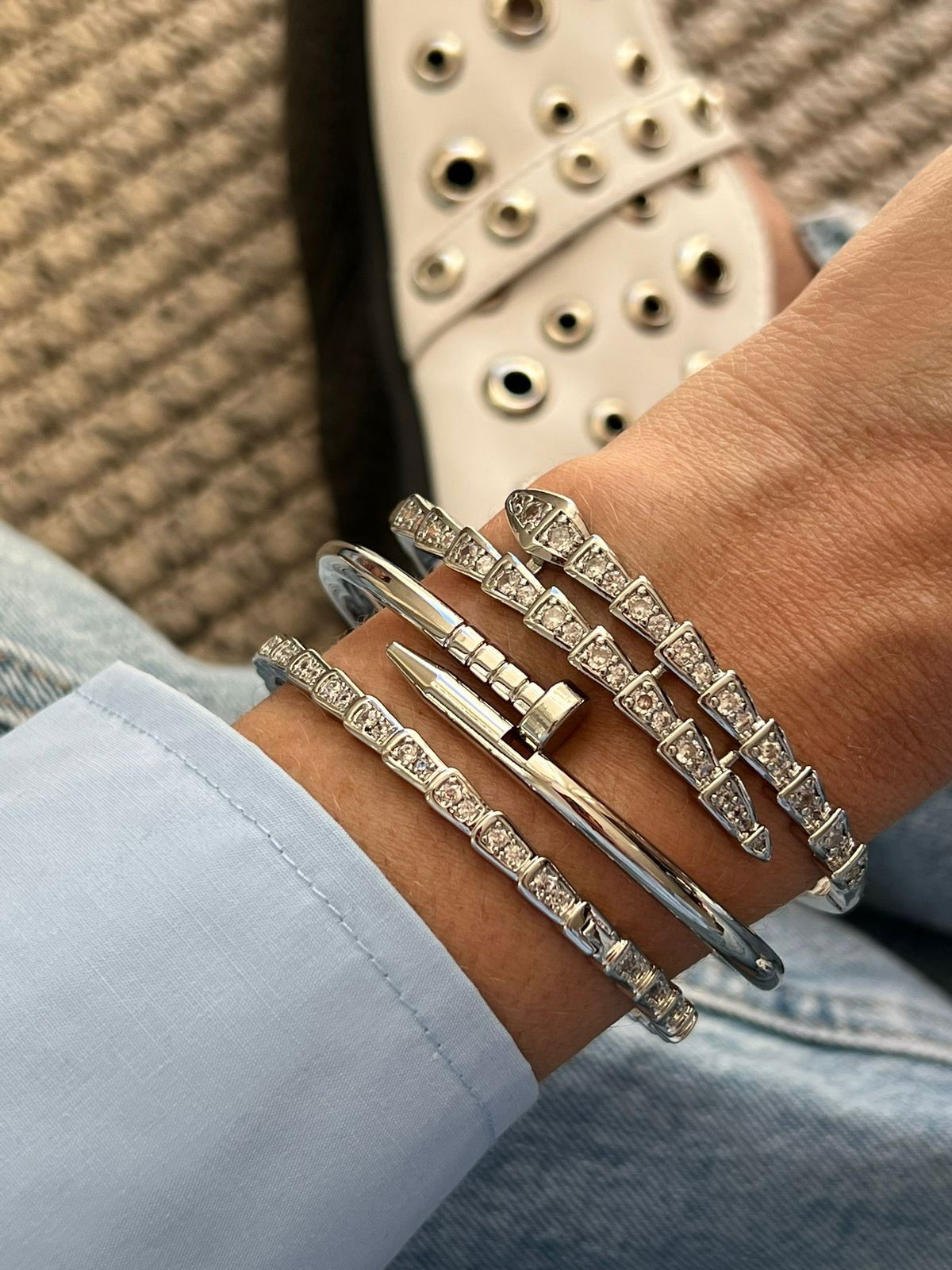 Bracelete Prego Liso em Banho de Ródio Branco