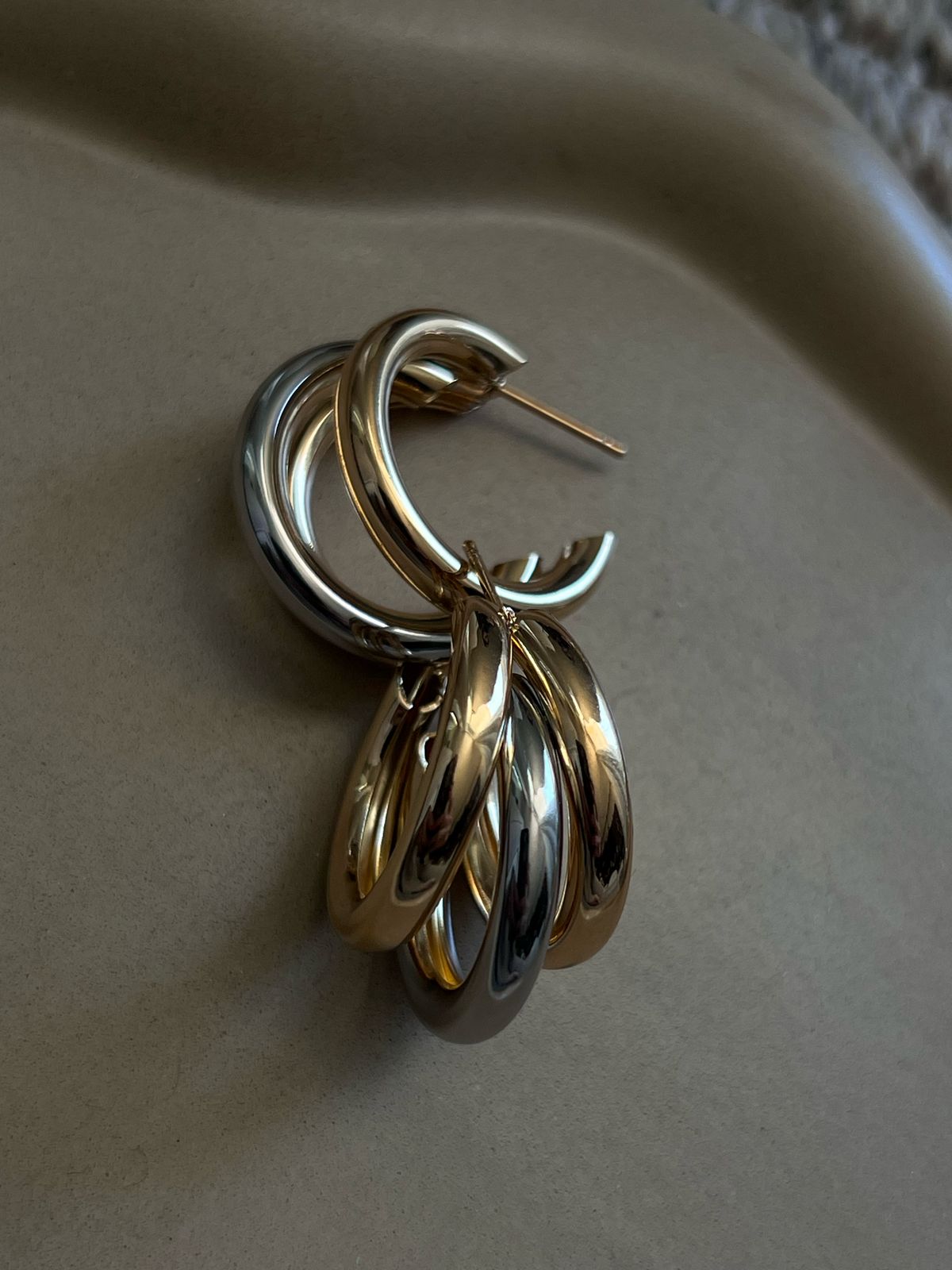 Brinco Amora Duo de Banho Ouro + Ródio Branco