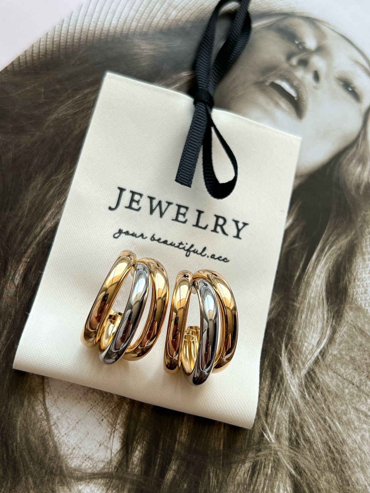 Brinco Amora Duo de Banho Ouro + Ródio Branco