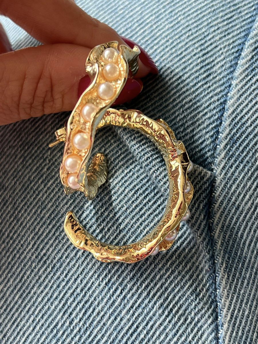 Brinco Argola com Pérola em Banho de Ouro