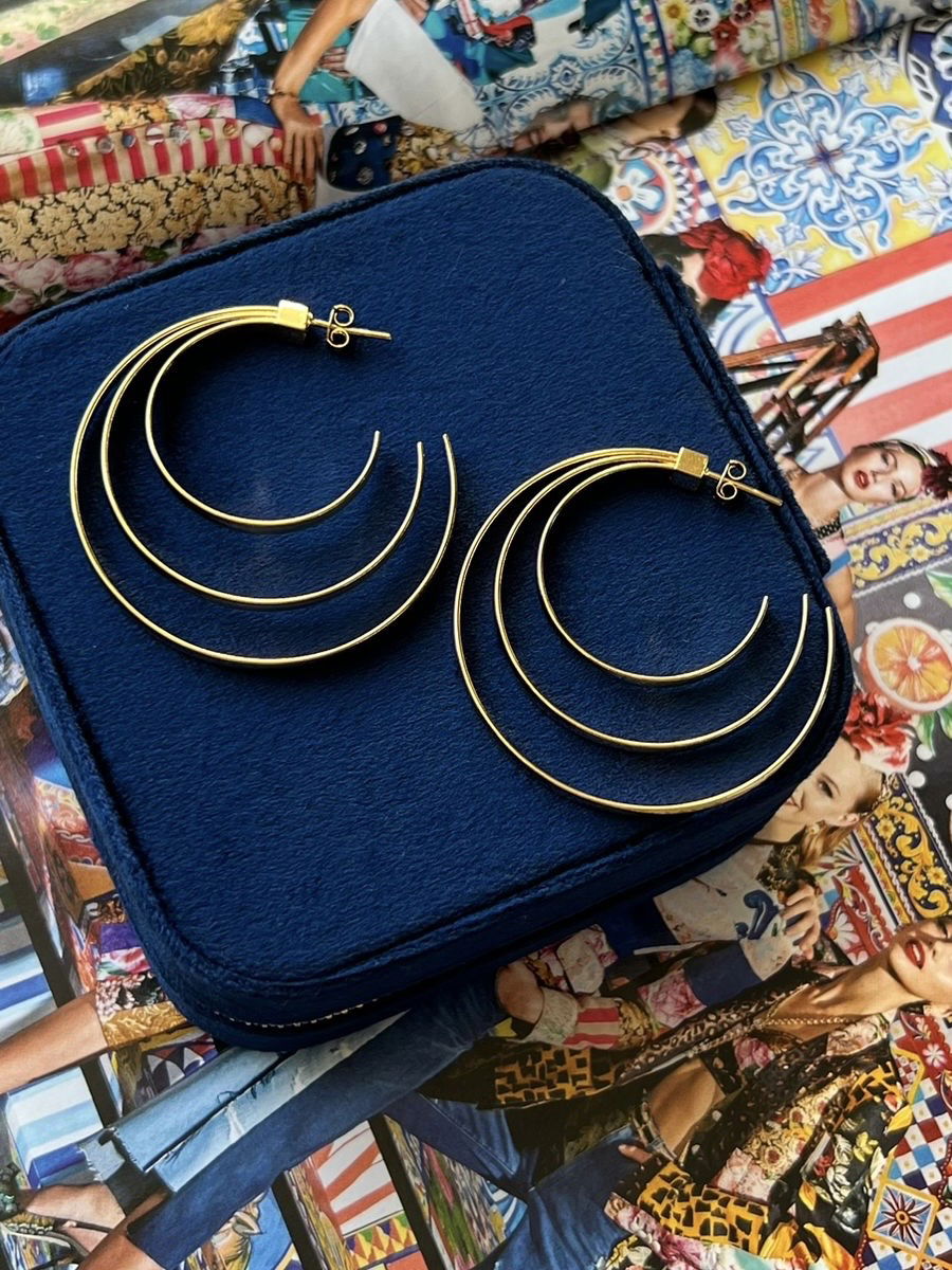 Brinco Argola Tripla em Banho de Ouro