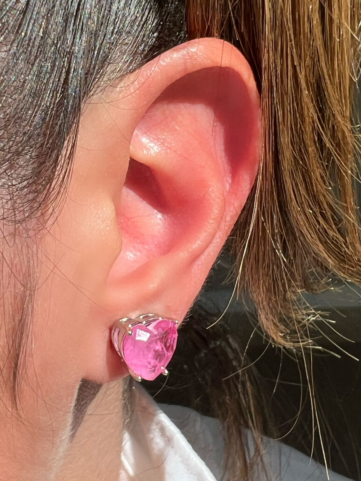 Brinco Coração Fusion Pink em Banho Ródio Branco