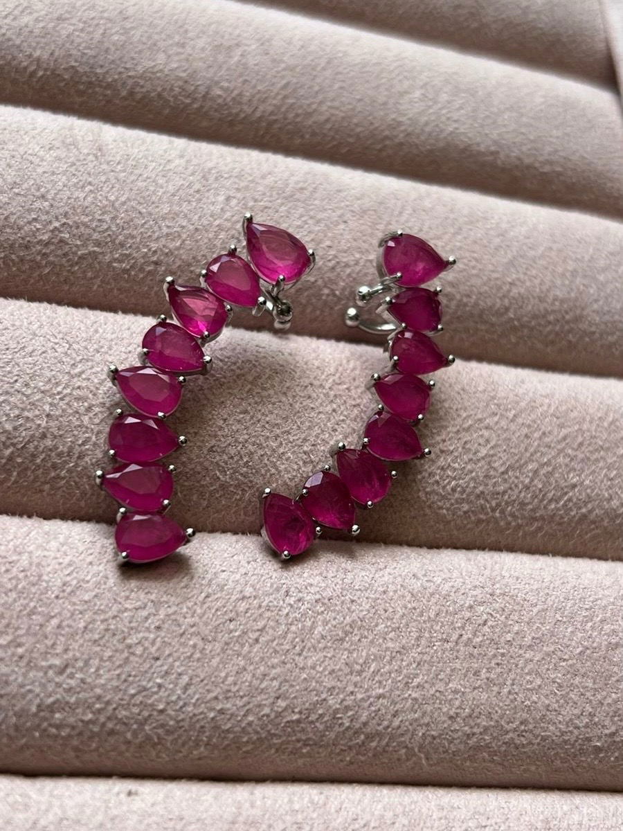 Brinco Ear Cuff com Fusion Pink em Banho de Ródio Branco