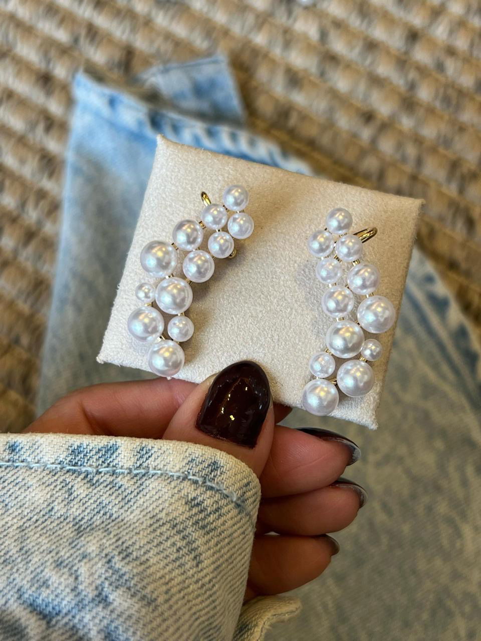 Brinco Ear Cuff com Pérola Shell em Banho de Ouro