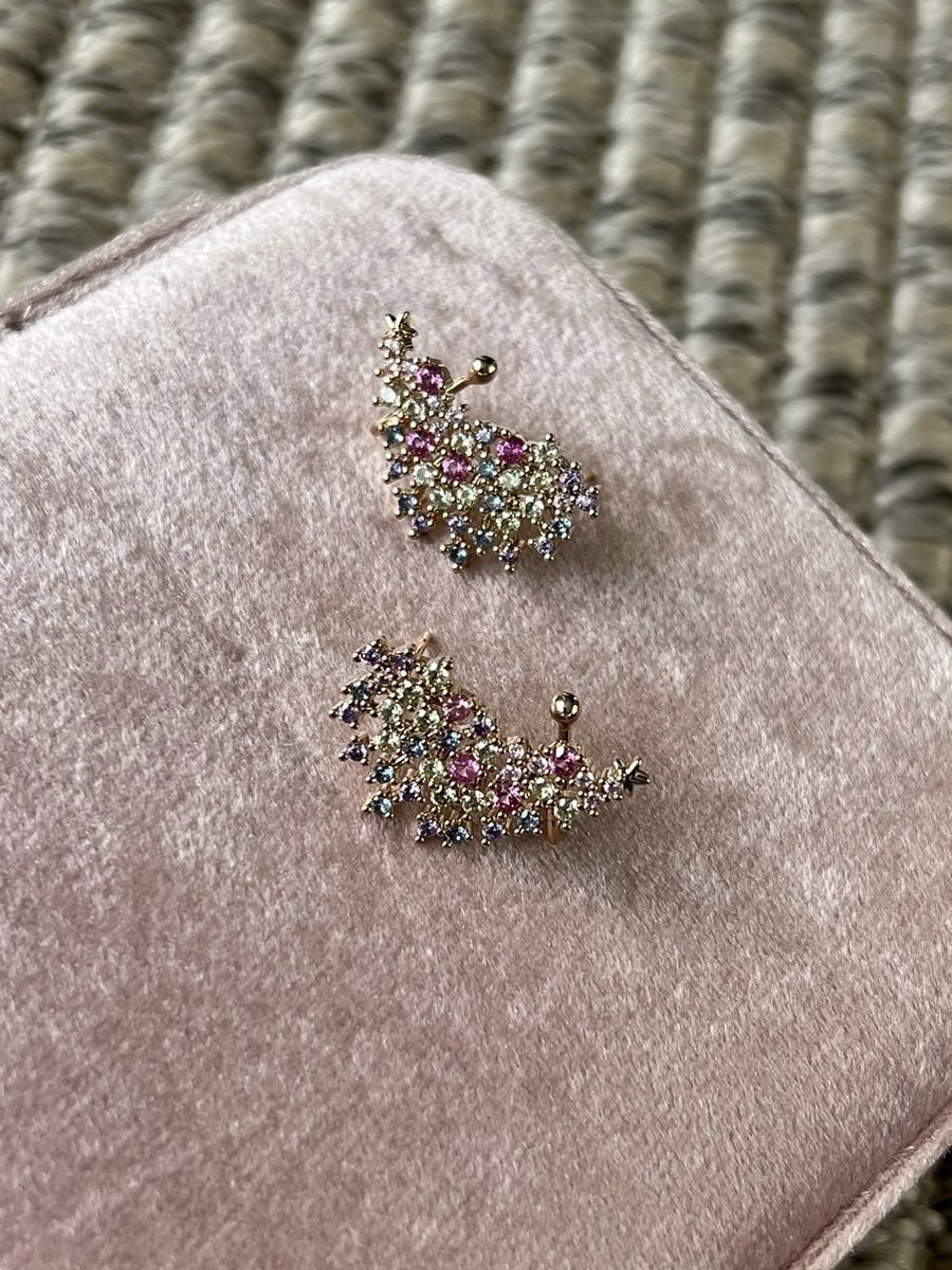 Brinco Ear Cuff com Zircônia Colorida em Banho de Ouro