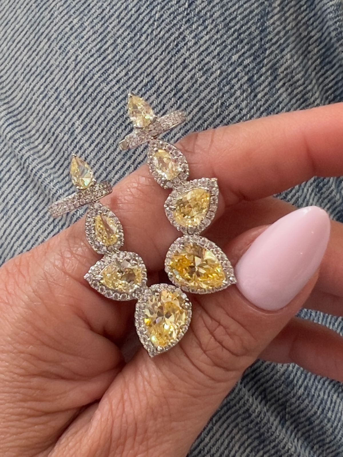 Brinco Ear Cuff com Zircônia Cristal e Citrino em Banho de Ródio Branco