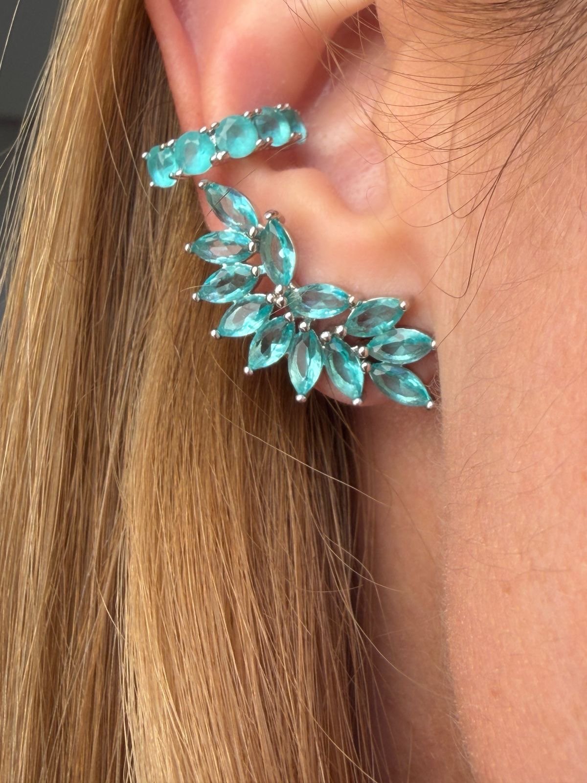 Brinco Ear Cuff com Zircônia Navete Turmalina em Banho de Ródio Branco
