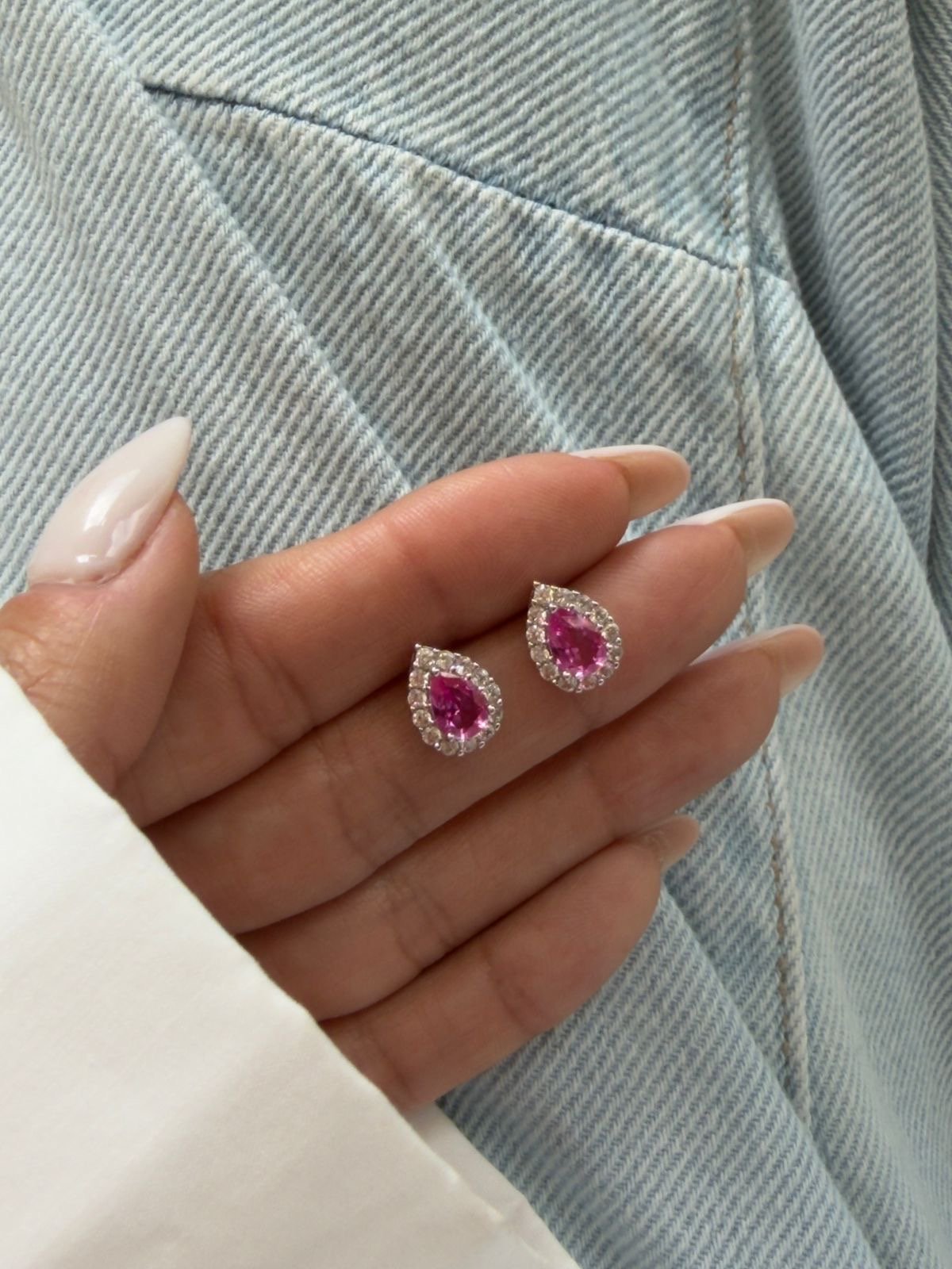 Brinco Gotinha com Zircônia Cristal e Pink em Banho de Ródio Branco
