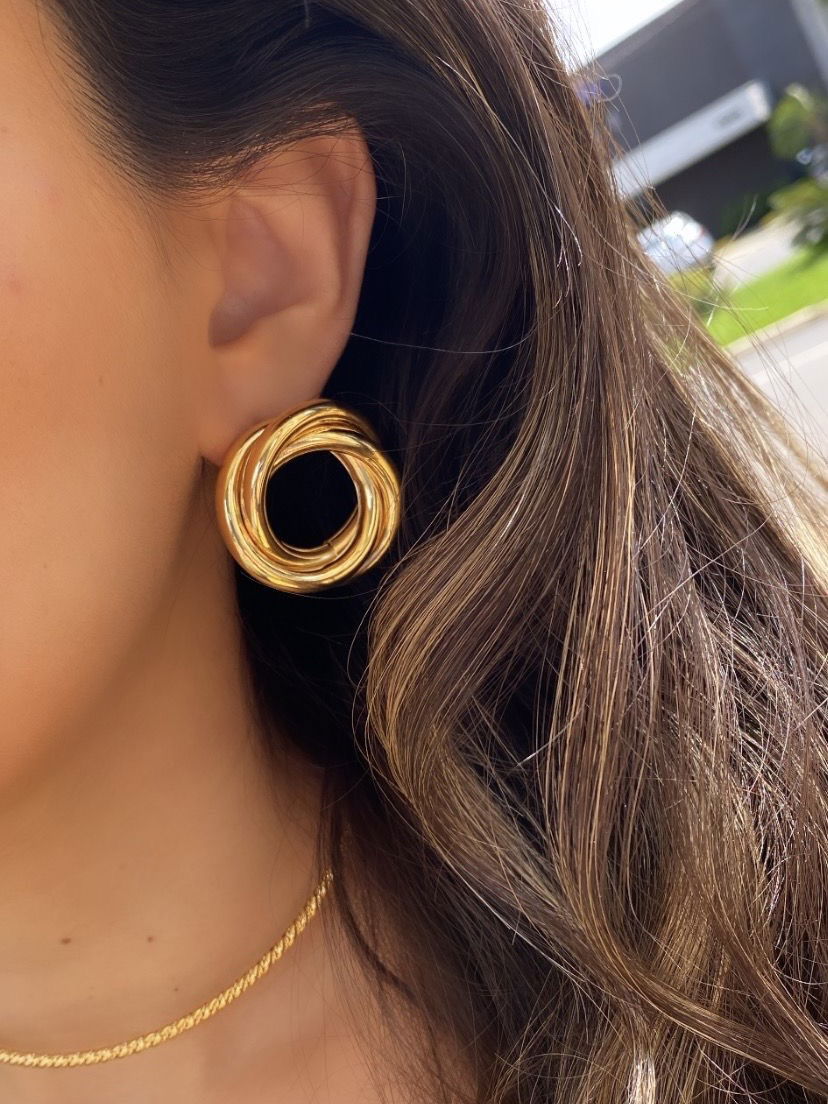 Brinco Nó Grande em Banho de Ouro