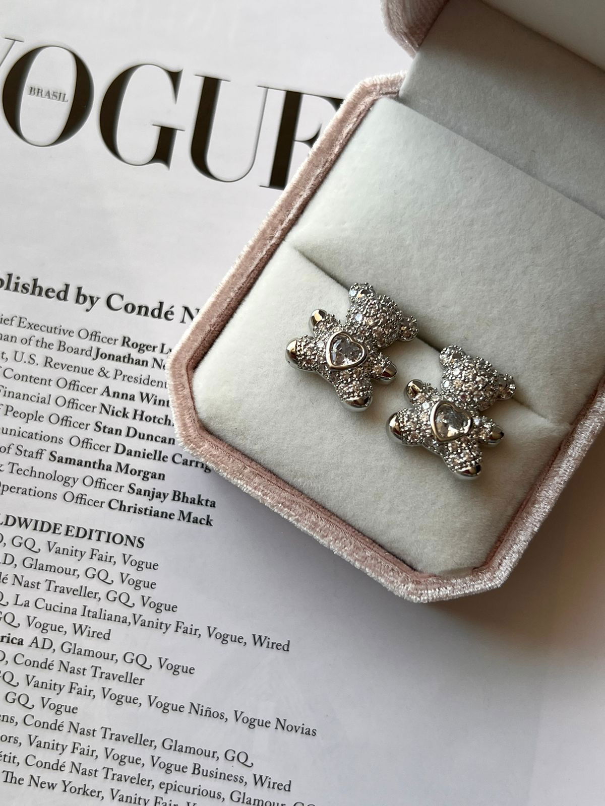 Brinco Ted com Zircônia Cristal em Banho de Ródio Branco