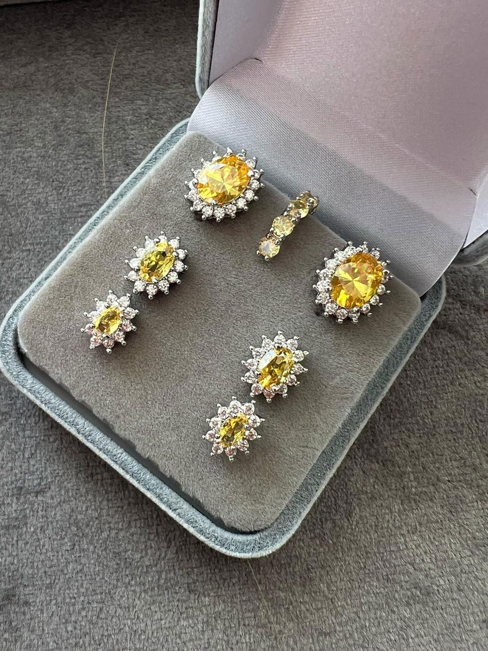 Brinco Trio Oval com Zircônia Cristal e Citrino em Banho de Ródio Branco